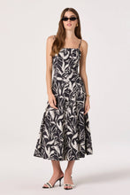 Load image into Gallery viewer, Trisha Midi Dress