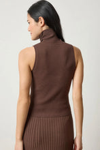 Load image into Gallery viewer, Rib Turtleneck - Chocolate