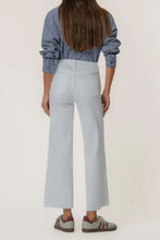 Load image into Gallery viewer, Optic White Wide Leg