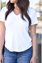 Load image into Gallery viewer, Easy Tee - White
