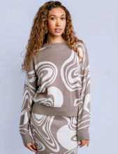 Load image into Gallery viewer, Fond Sweater
