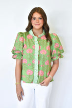 Load image into Gallery viewer, Contrast Floral Top
