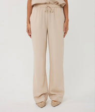 Load image into Gallery viewer, Crinkle Trouser - Sand
