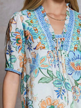 Load image into Gallery viewer, Poppi Floral Top
