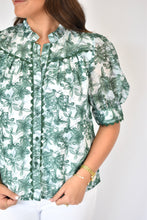 Load image into Gallery viewer, Meadow Floral Top
