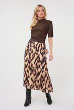 Load image into Gallery viewer, Embrace Pleated Skirt
