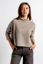Load image into Gallery viewer, London Top - Taupe
