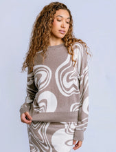 Load image into Gallery viewer, Fond Sweater
