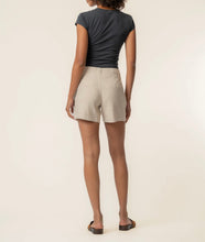 Load image into Gallery viewer, Katie Shorts - Sand
