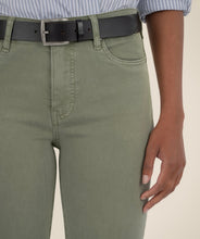 Load image into Gallery viewer, Sage Kickflare
