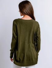 Load image into Gallery viewer, Wagner Cardi - Olive
