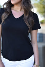 Load image into Gallery viewer, Easy Tee - Black
