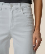 Load image into Gallery viewer, White Straight Leg
